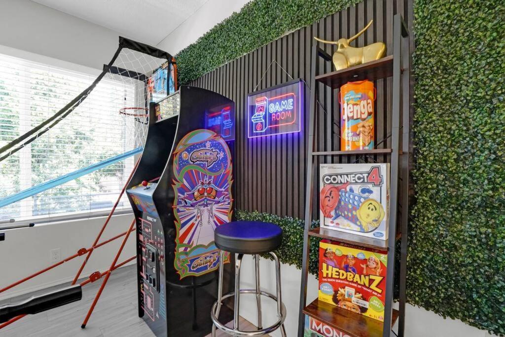 6Th Haven, Arcade, King Bed, Games, 1 Mile To Beaches Long Beach Kültér fotó